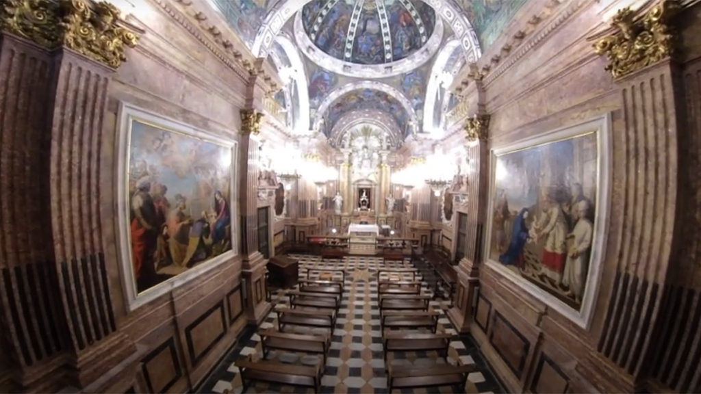 La Reial Capella de la Cinta de la Catedral de Tortosa a vista de dron